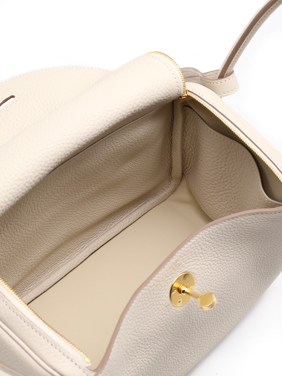 HERMES Lindy 26 - 奶昔白金