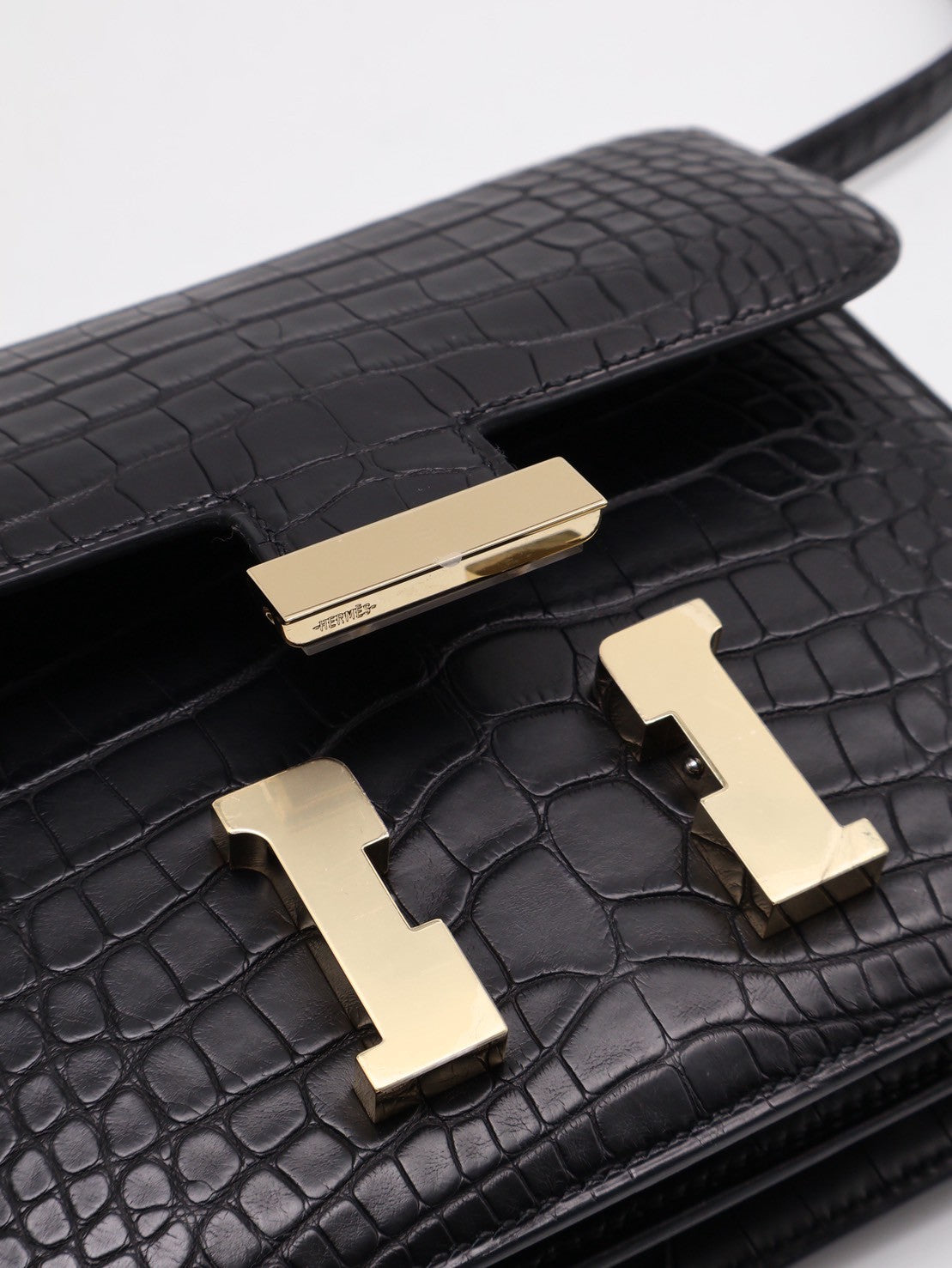 HERMES Mini Constance 19 - Noir 89 鱷魚皮黑金 B