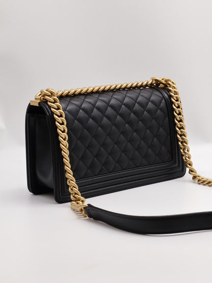 CHANEL Boy25粒面牛皮口蓋包 - 黑金