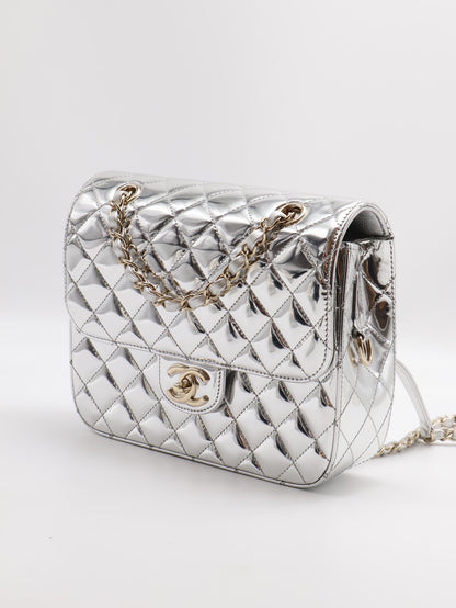CHANEL 24C金屬銀後背包