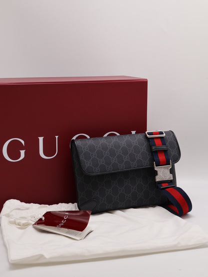 GUCCI Superr me老花胸包