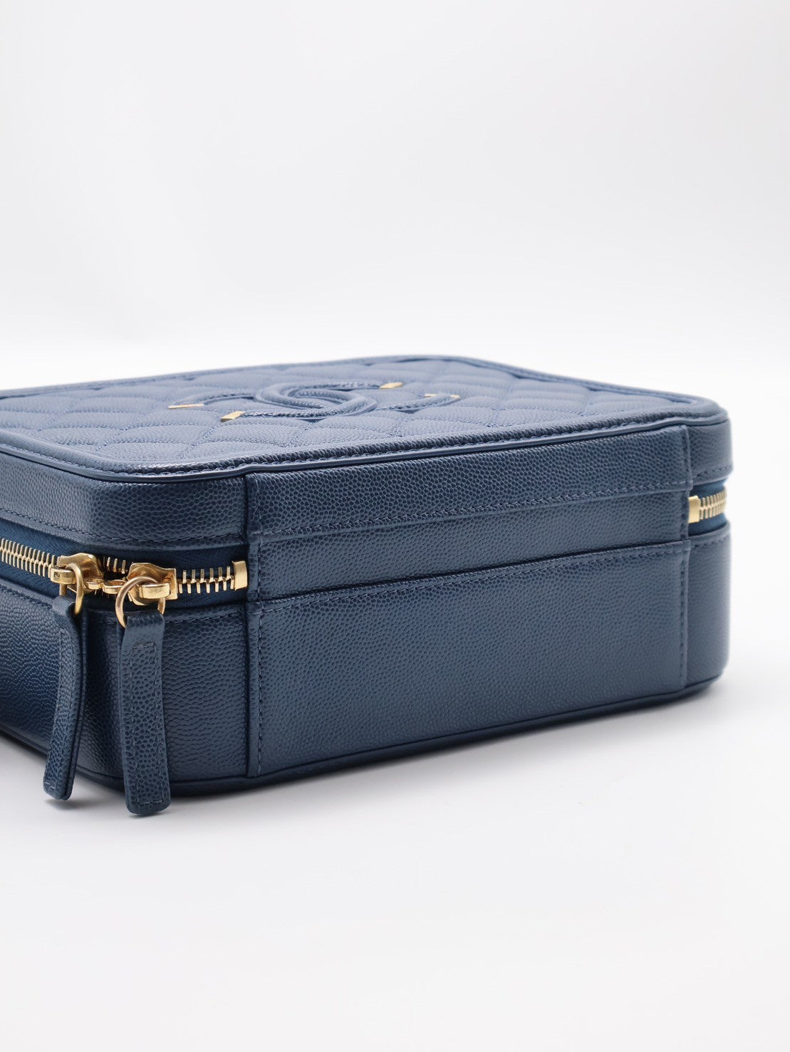 CHANEL Vanity case - 中號海藍28開