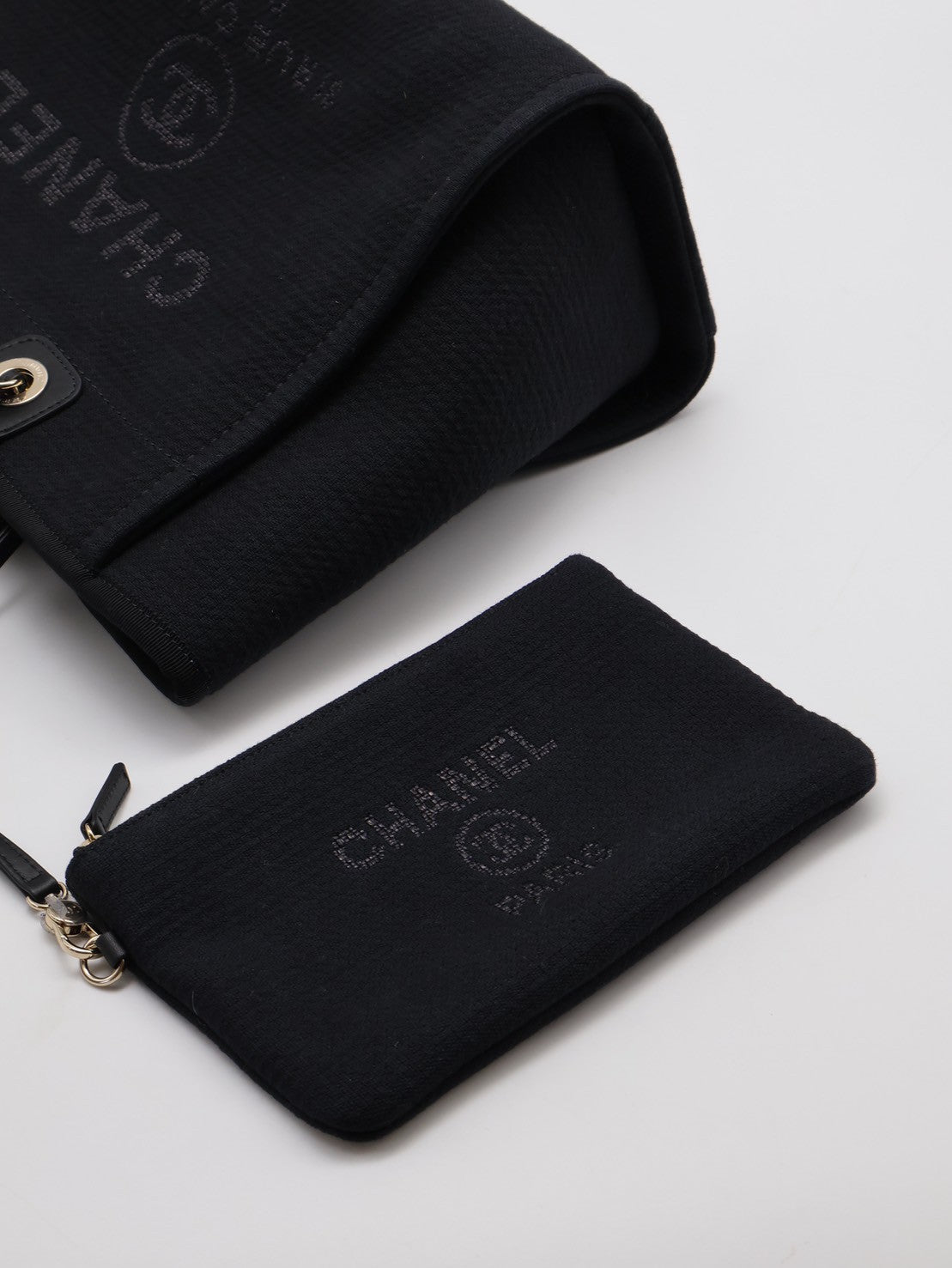 CHANEL Tote沙灘包小號 - 黑