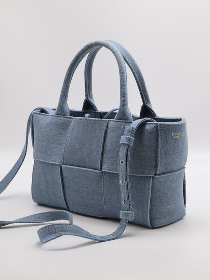 BOTTEGA VENETA Acro tote - 淺牛仔