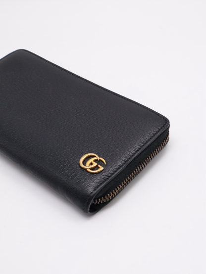 GUCCI 牛皮拉鍊長夾