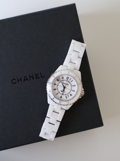 CHANEL J12 Calibre 12.1型機芯腕錶 - 白陶瓷38mm