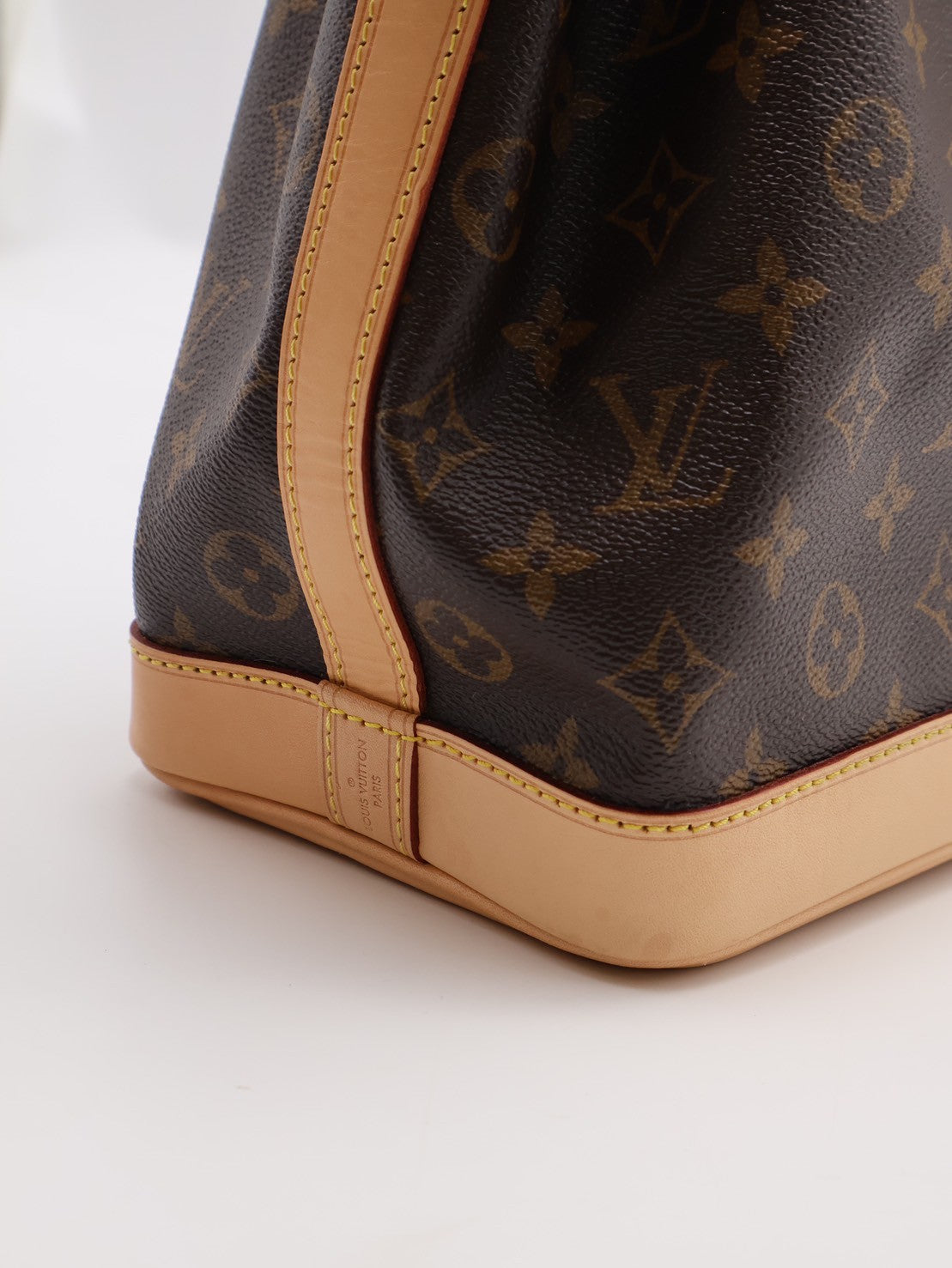 LOUIS VUITTON Noe BB老花水桶包