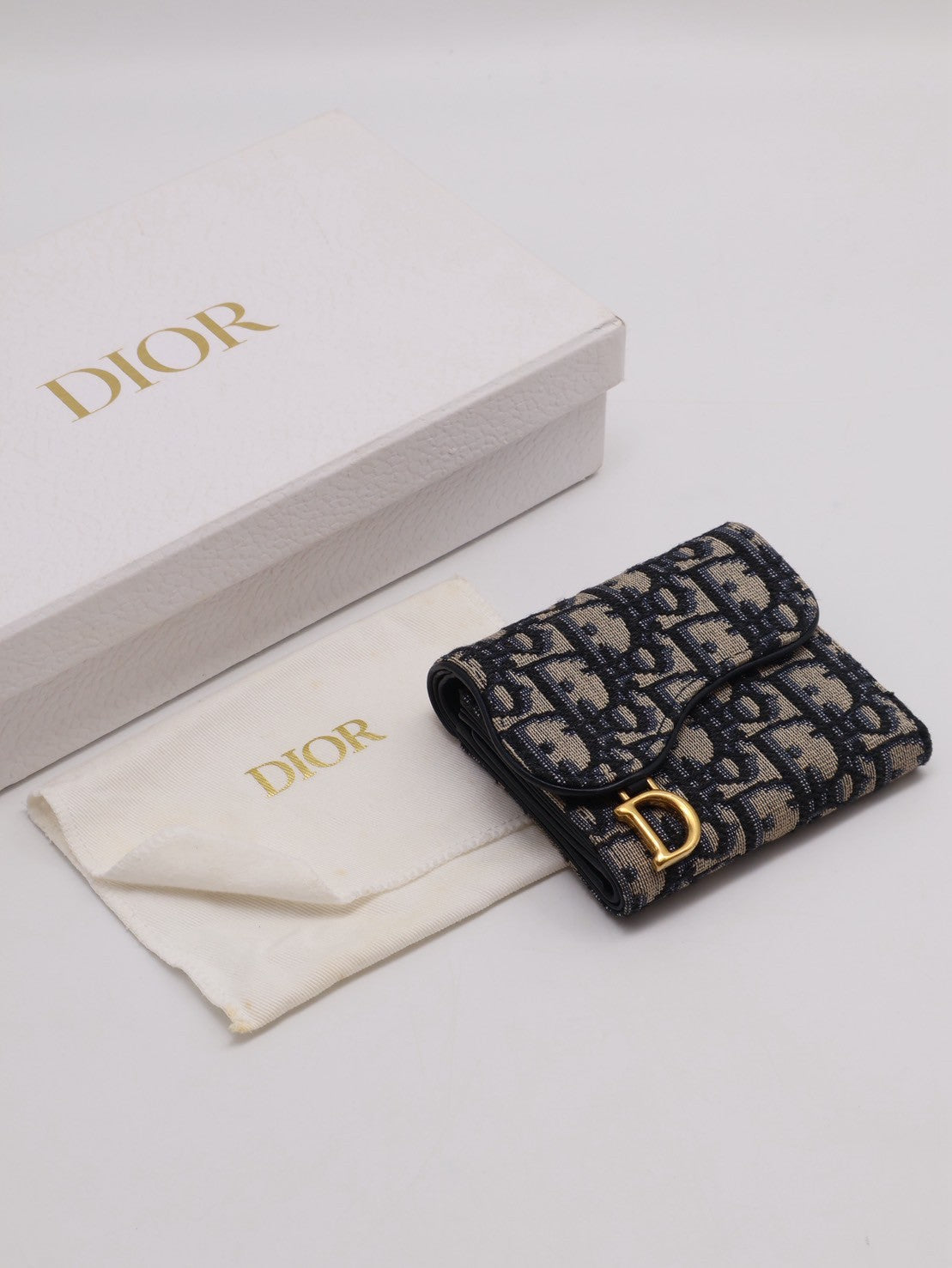 DIOR Saddle老花三折短夾