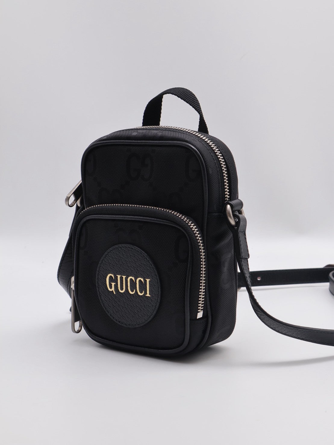 GUCCI Off the grid 斜背包
