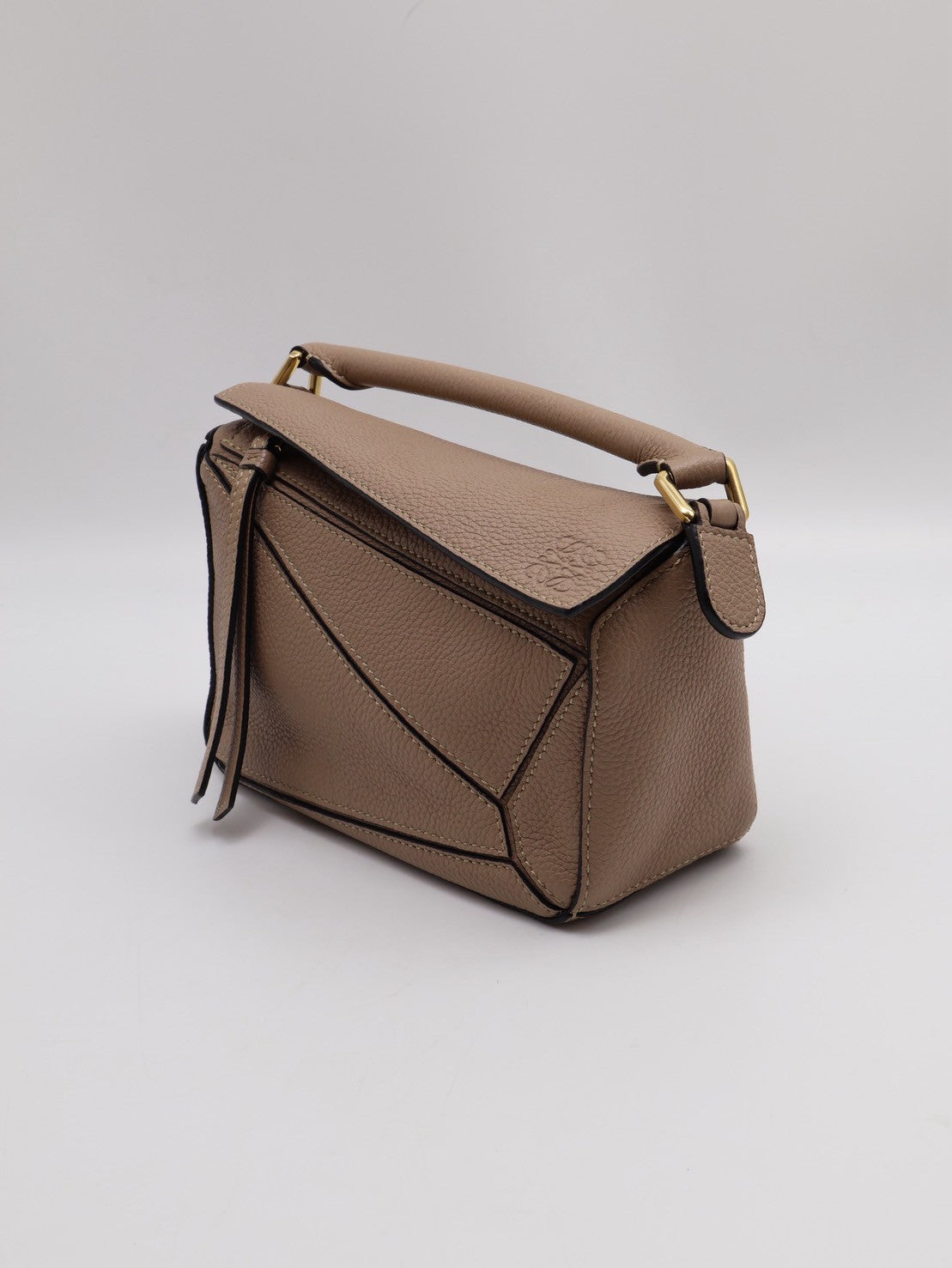 LOEWE Puzzle納帕小牛皮手袋 - 迷你沙色