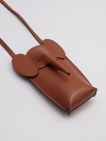 LOEWE 小象手機包 - 棕
