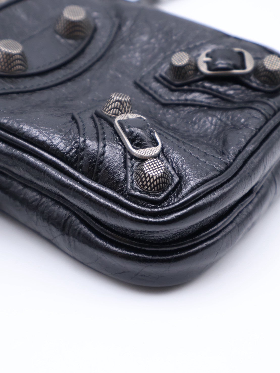 Balenciaga Le cagole斜背小包