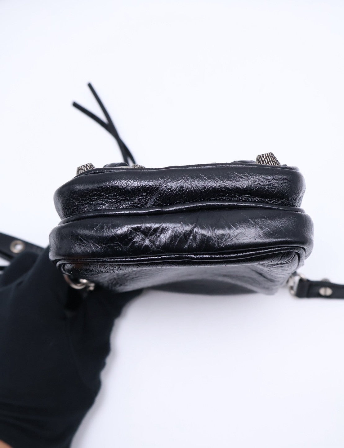Balenciaga Le cagole斜背小包