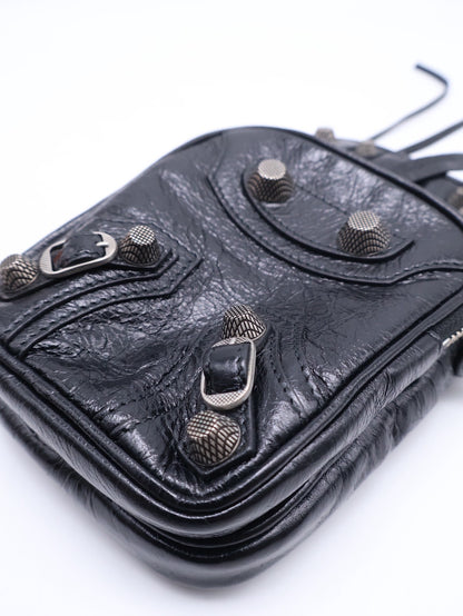 Balenciaga Le cagole斜背小包