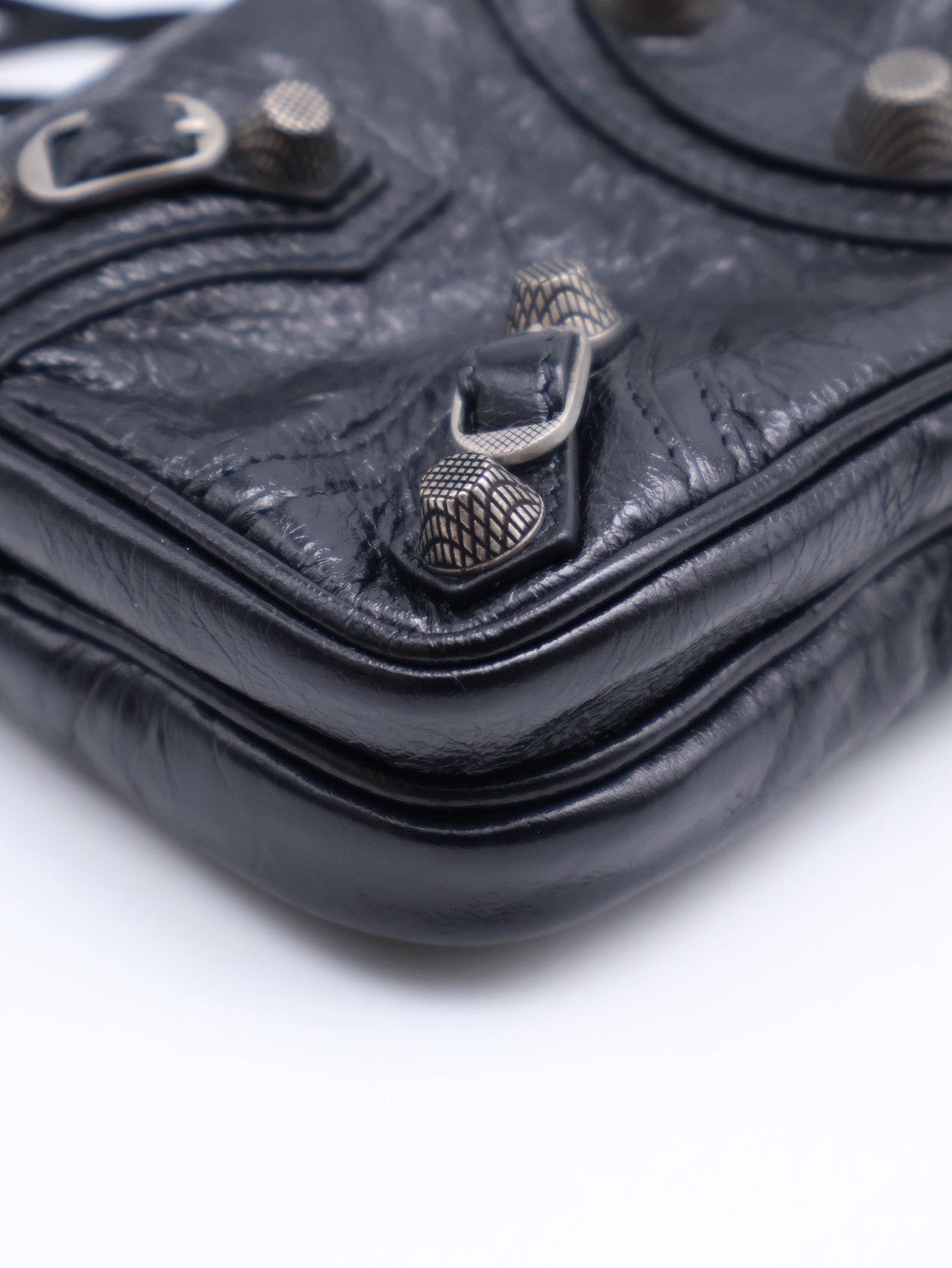 Balenciaga Le cagole斜背小包