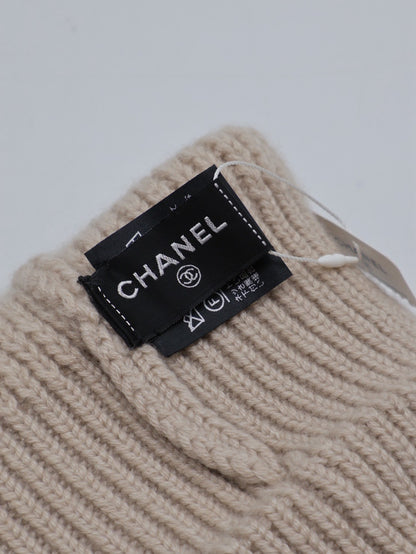 CHANEL 23B針織毛帽 - 米白