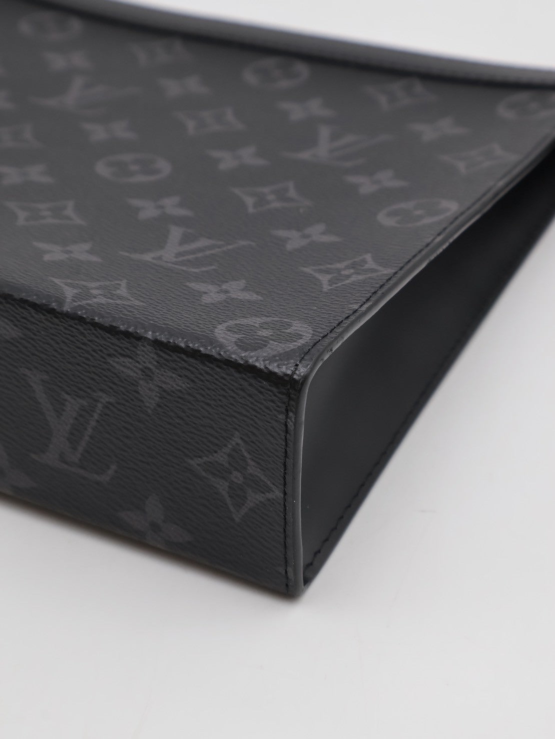 LOUIS VUITTON Pochette Voyage手拿包 - MM灰老花