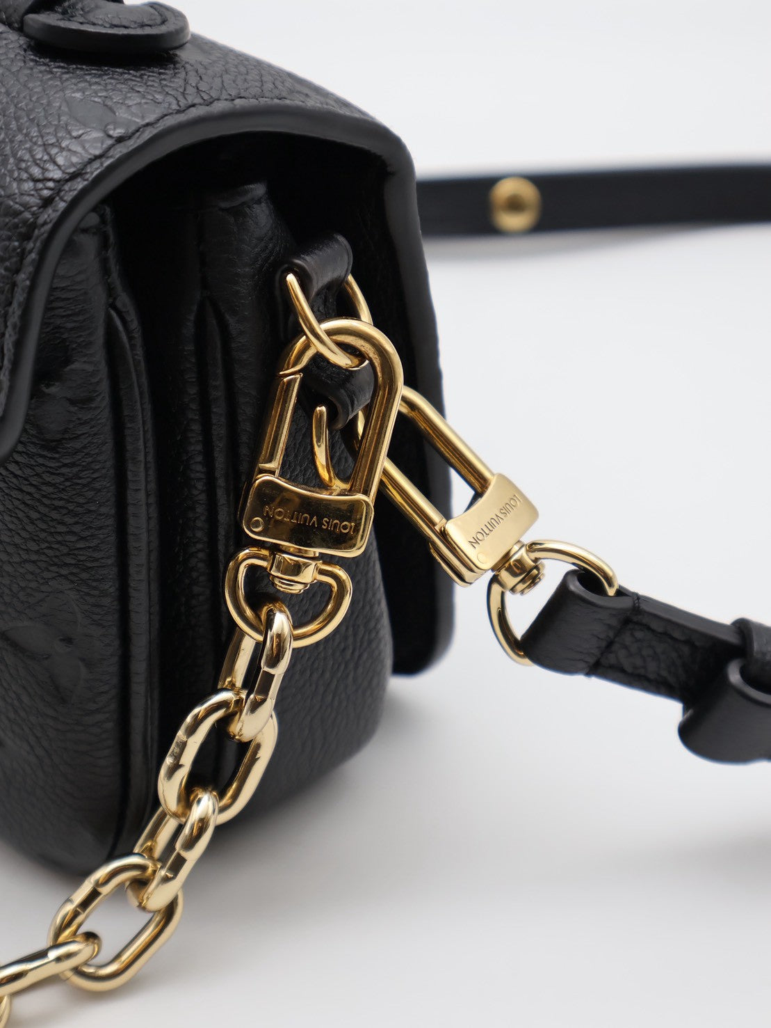 LOUIS VUITTON Pochette metis east west郵差包 - 黑