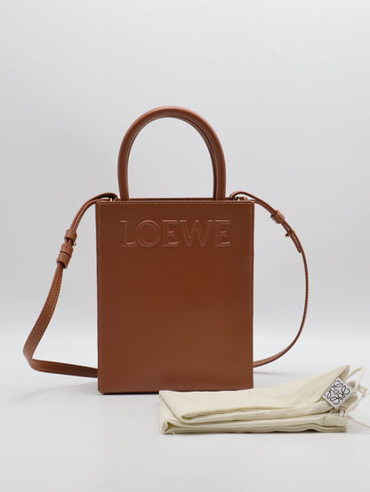 LOEWE Standard A5小牛皮斜背包