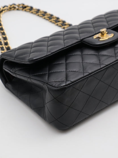 CHANEL 經典口蓋包 CF25 - 羊皮黑金27開