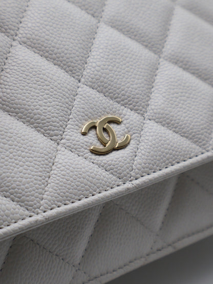 CHANEL 經典粒面牛皮WOC - 白金