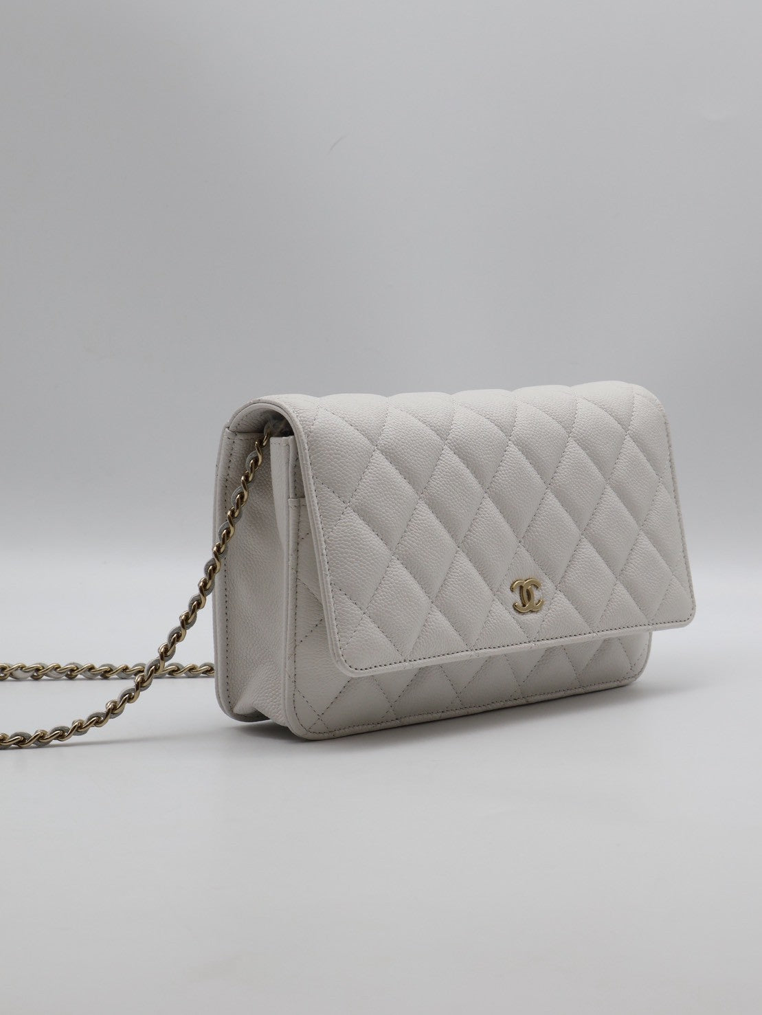 CHANEL 經典粒面牛皮WOC - 白金