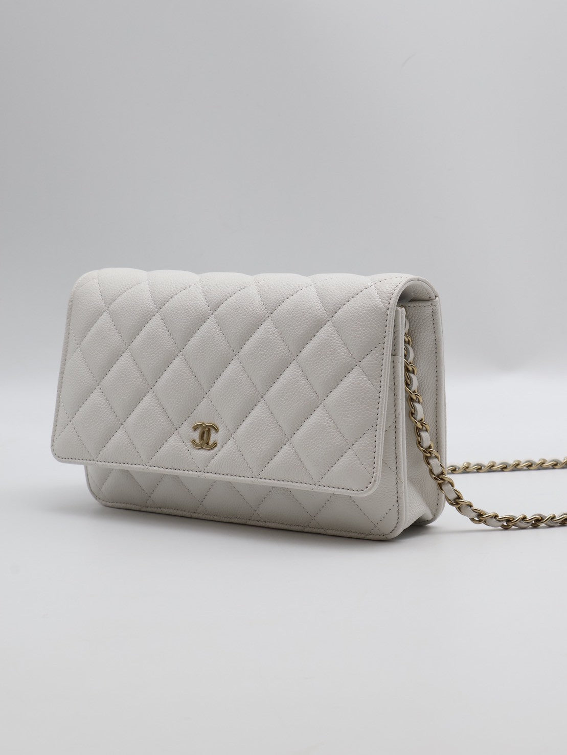 CHANEL 經典粒面牛皮WOC - 白金