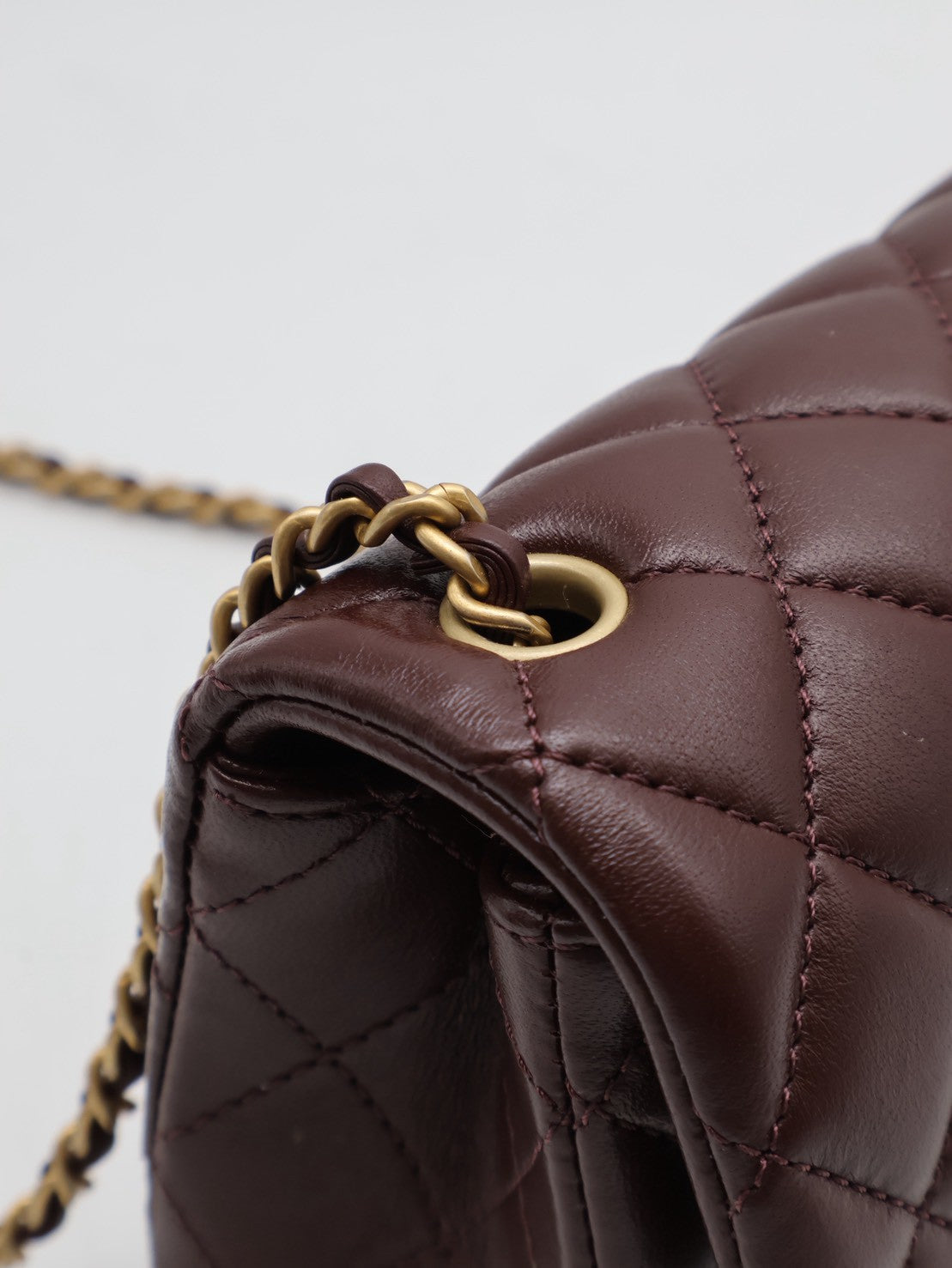 CHANEL 經典口蓋包 Mini CF20 - 金球深棕