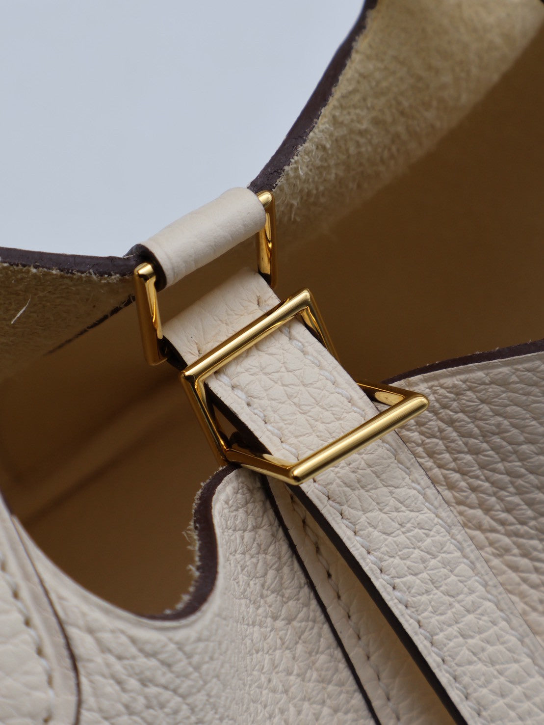 HERMES Picotin 18 - 奶油白金 Z