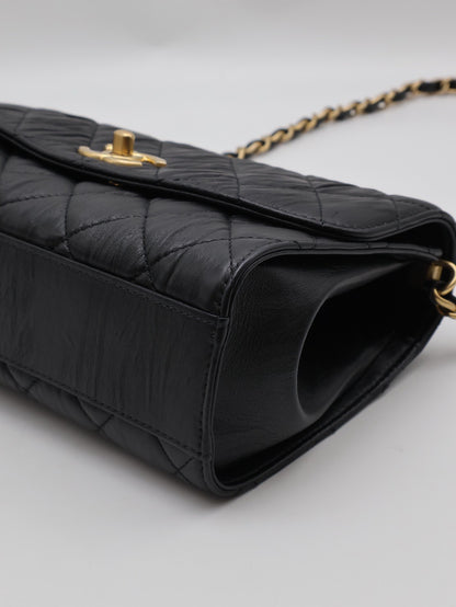 CHANEL 褶皺小羊皮手提斜背包 - 黑金31開