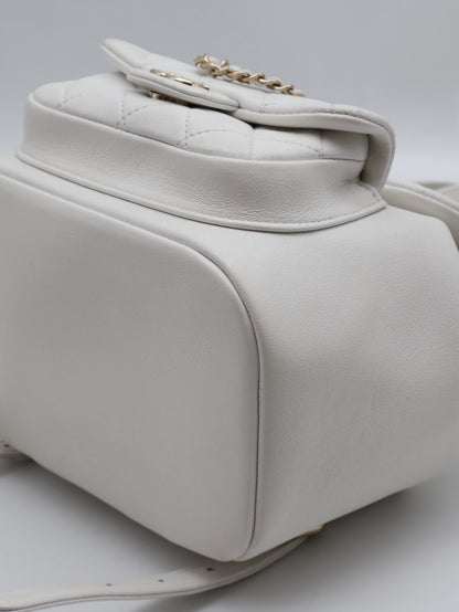 CHANEL Duma小牛皮後背包 - 小號白金