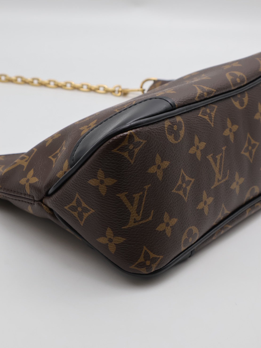 LOUIS VUITTON Boulogne牛角包 - PM黑