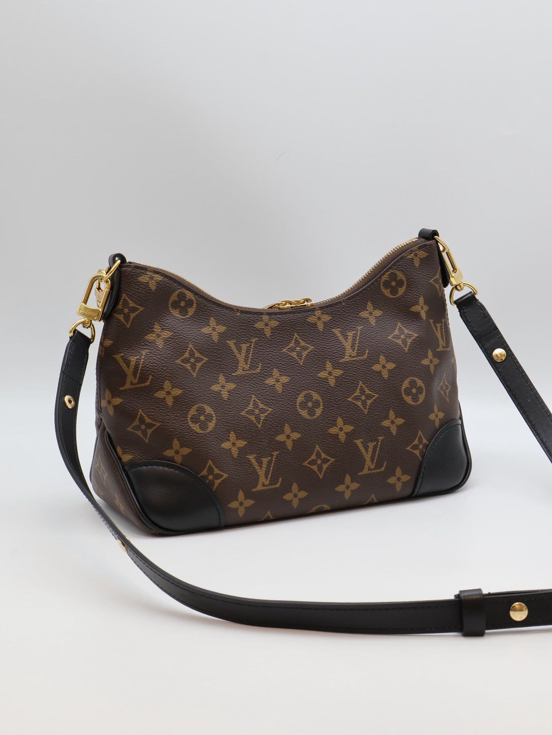 LOUIS VUITTON Boulogne牛角包 - PM黑