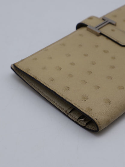 HERMES Bearn雙折長夾 - 鴕鳥皮羊毛白銀 X