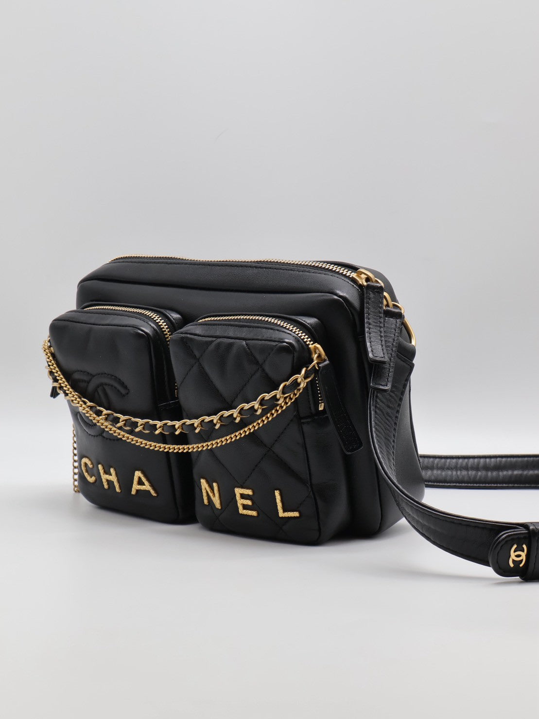 CHANEL 雙口袋炸藥包 - 小號黑金