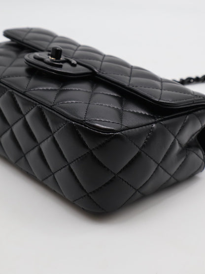 CHANEL 25C漆皮手柄Handle Mini CF - So Black