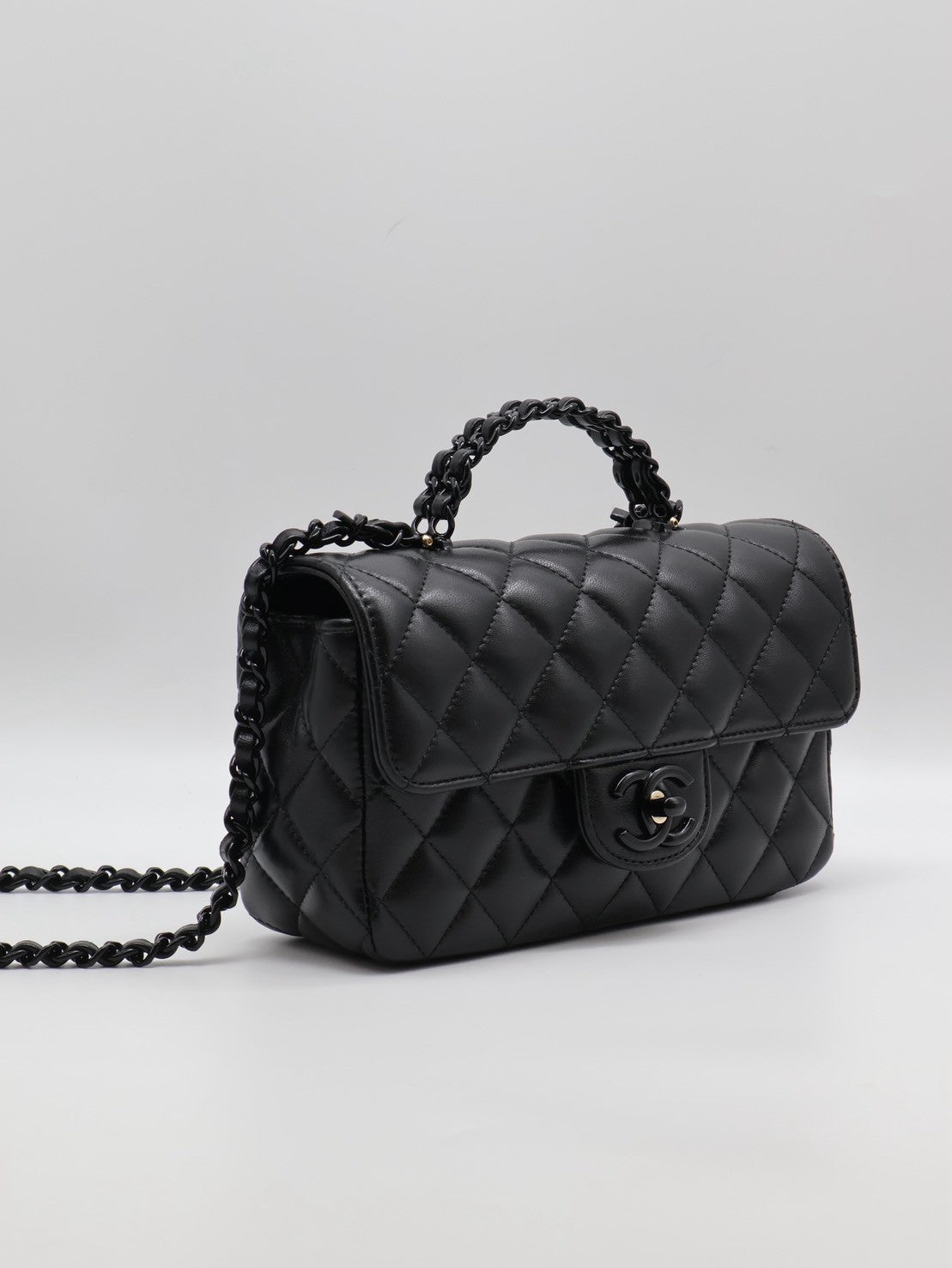CHANEL 25C漆皮手柄Handle Mini CF - So Black