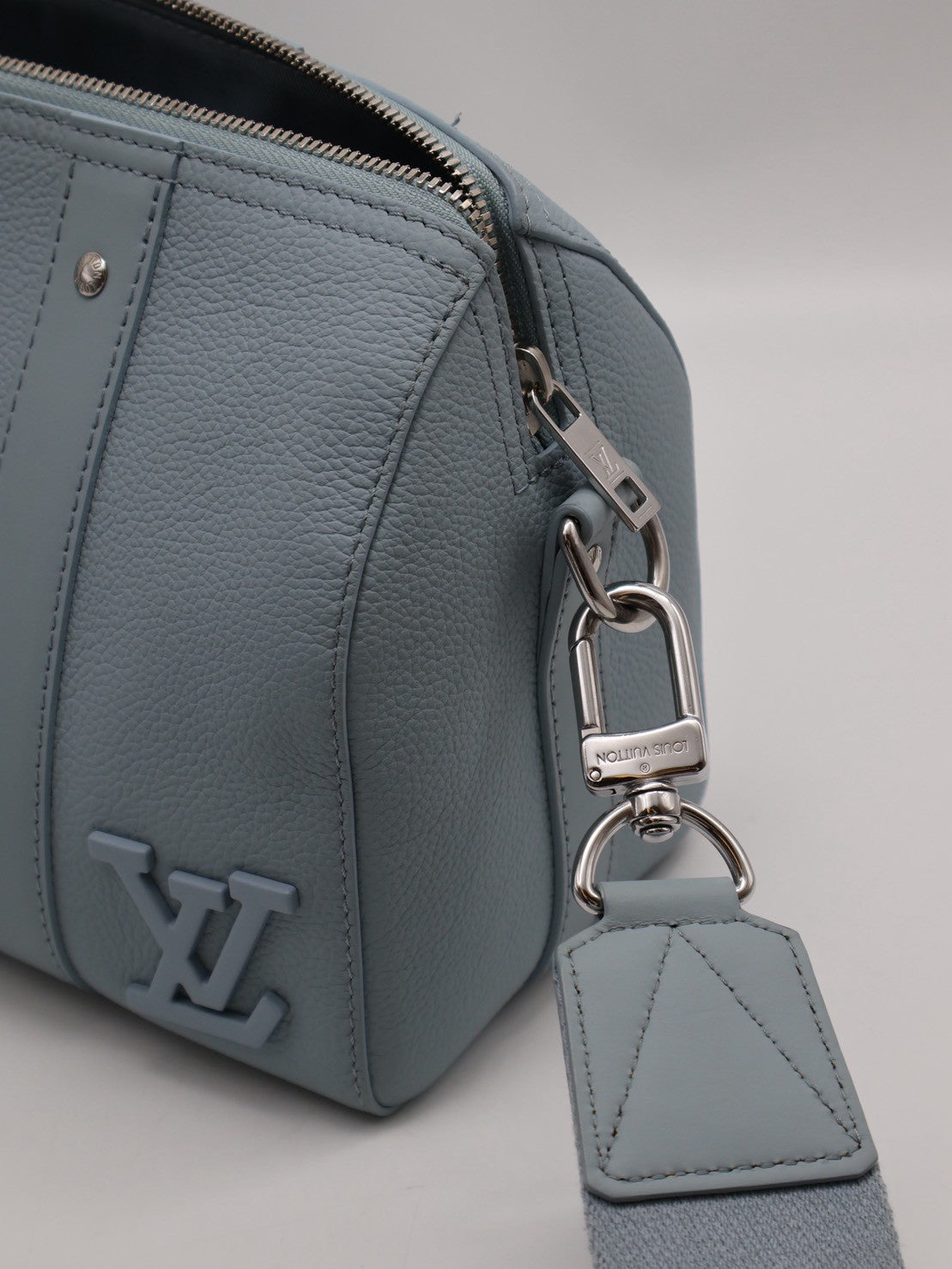 LOUIS VUITTON City keepall - 淺藍