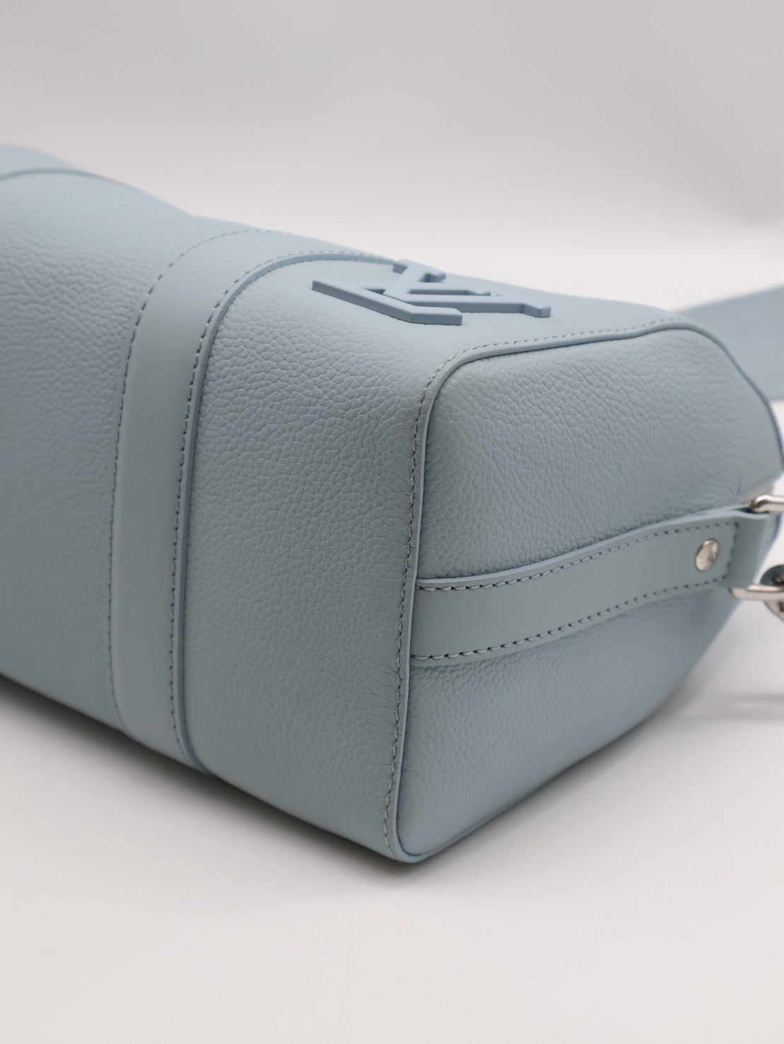 LOUIS VUITTON City keepall - 淺藍