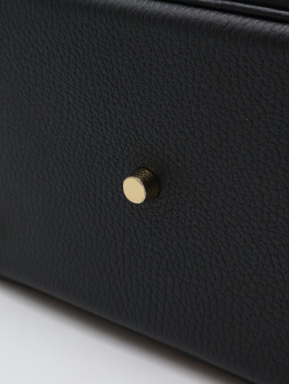 HERMES Lindy 26 - Noir 89 黑金 B