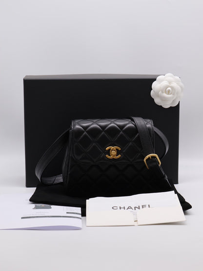 CHANEL 25A羊皮口蓋包 - 黑金