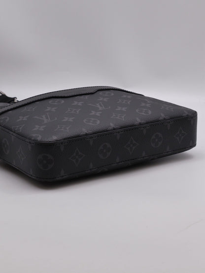 LOUIS VUITTON Trio三合一黑武士郵差包