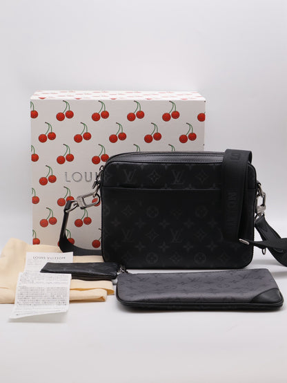LOUIS VUITTON Trio三合一黑武士郵差包