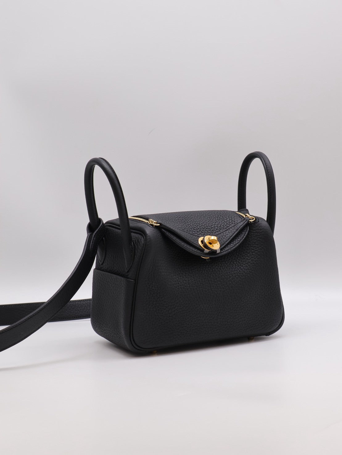 HERMES Mini Lindy ll - Noir 89 黑金 K