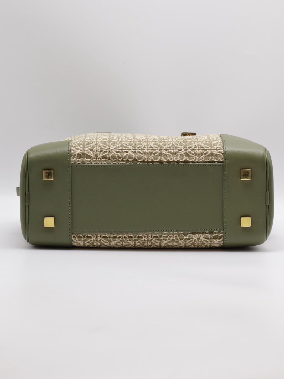 LOEWE Amazona手提包 28 - 酪梨綠