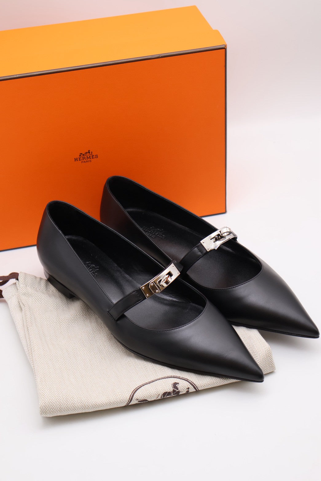 HERMES Kelly尖頭芭蕾舞鞋 - 黑銀 38