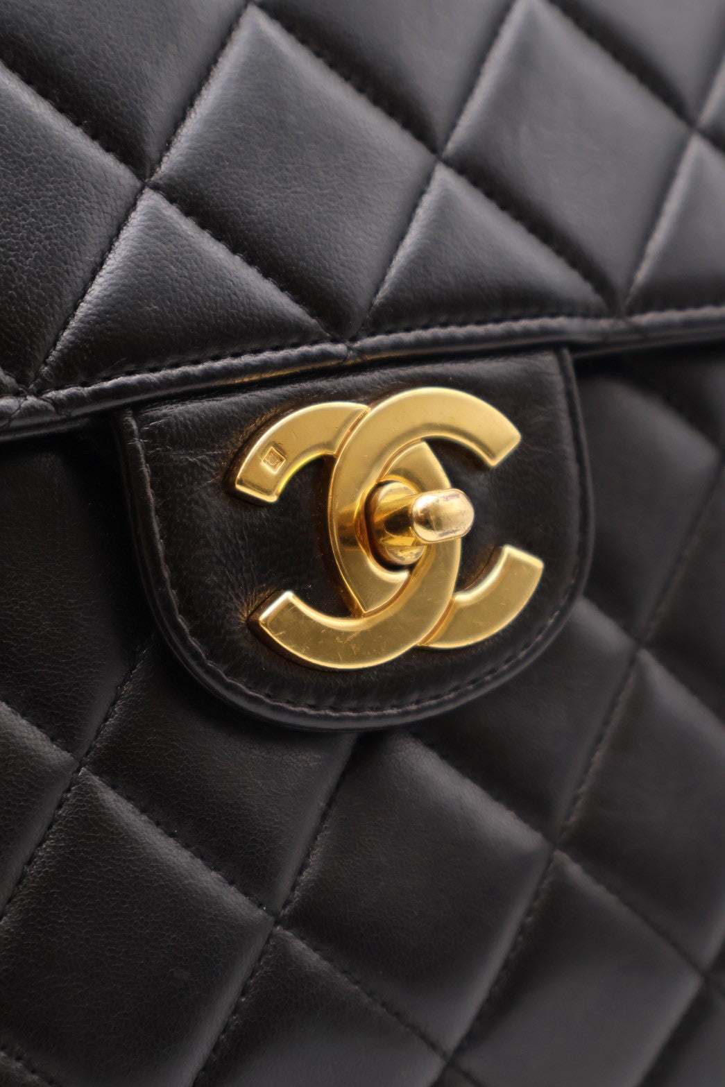 CHANEL 復古口蓋單肩包 - 黑金3開