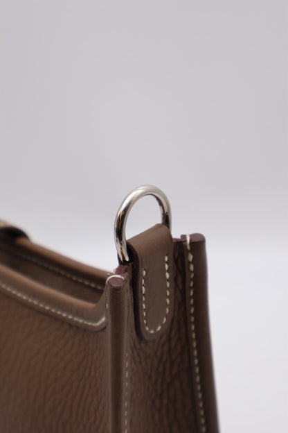 HERMES Mini Evelyne - Etoupe 18 大象灰銀配深藍背帶 U