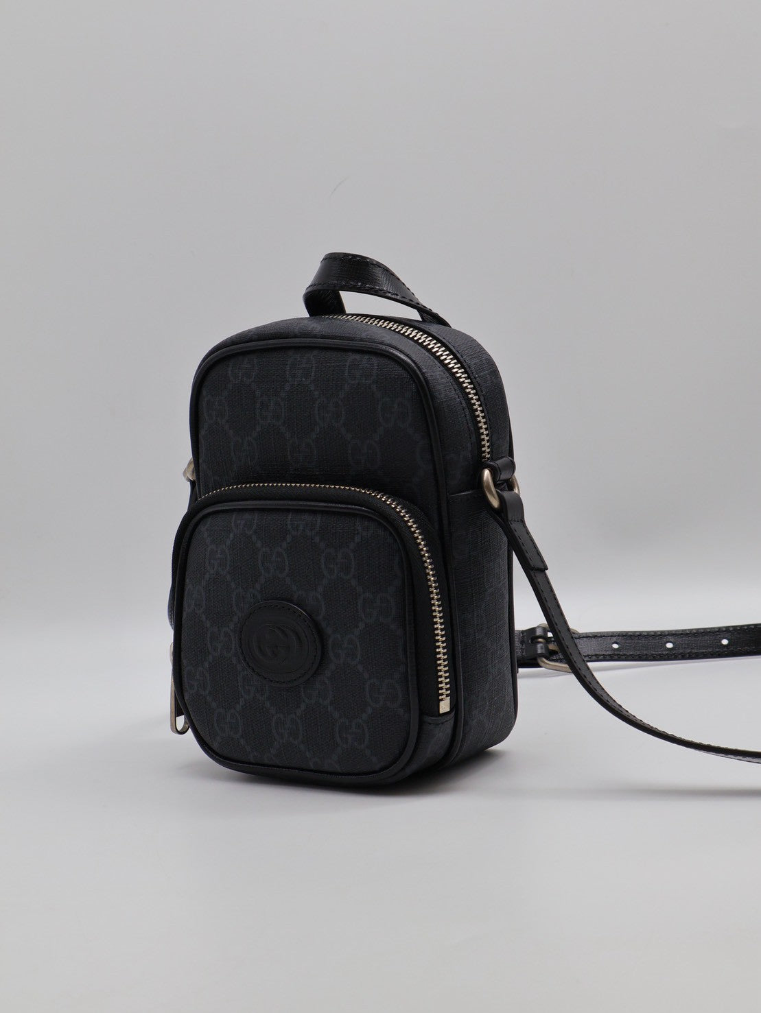 GUCCI Retro斜背小包