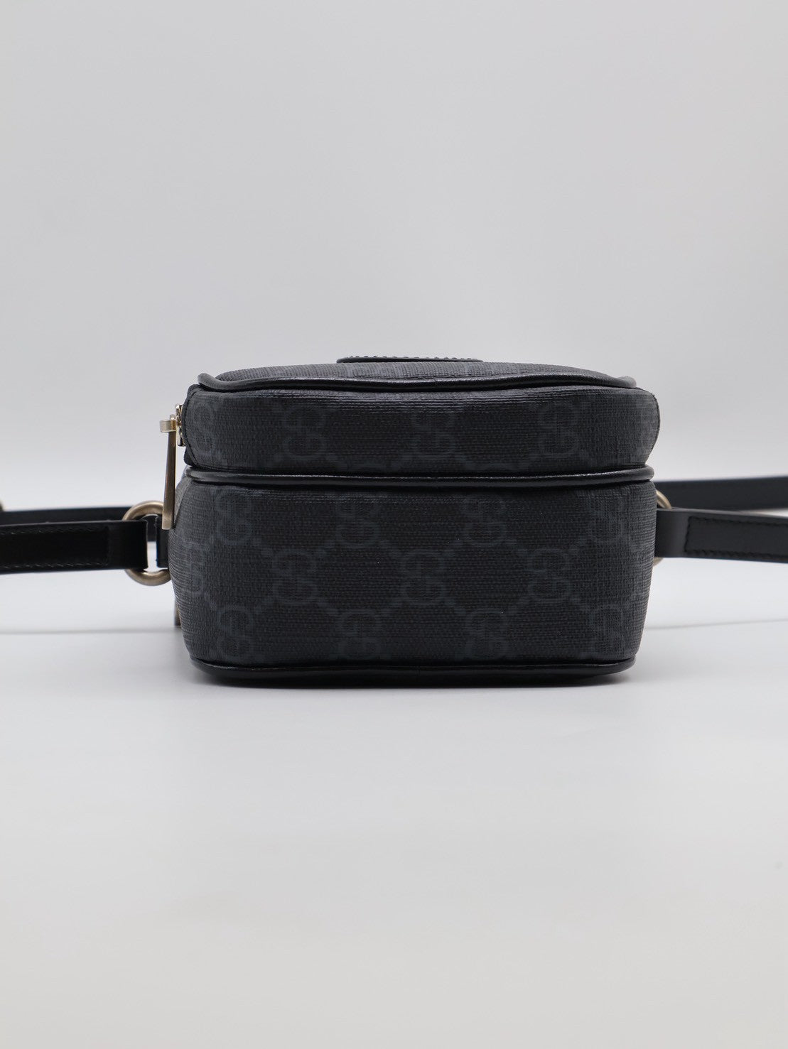 GUCCI Retro斜背小包